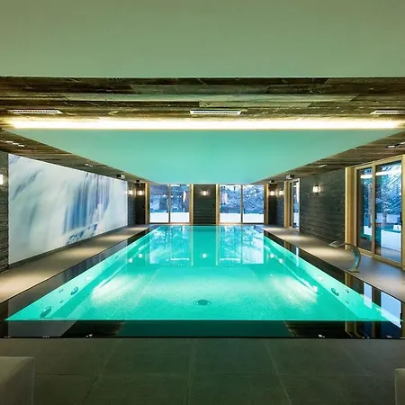 Chalet 14 Bedrooms In Crans Montana Lens