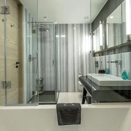Chalet 14 Bedrooms In Crans Montana Villa Lens
