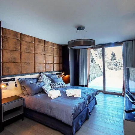 Villa Chalet 14 Bedrooms In Crans Montana *