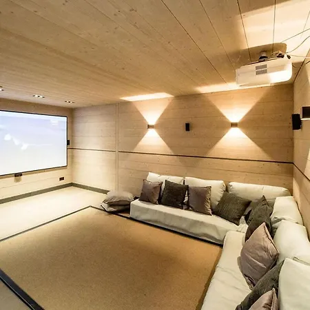 Chalet 14 Bedrooms In Crans Montana * Lens