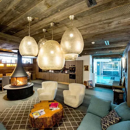 Chalet 14 Bedrooms In Crans Montana * Lens
