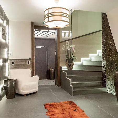 Vila Chalet 14 Bedrooms In Crans Montana *